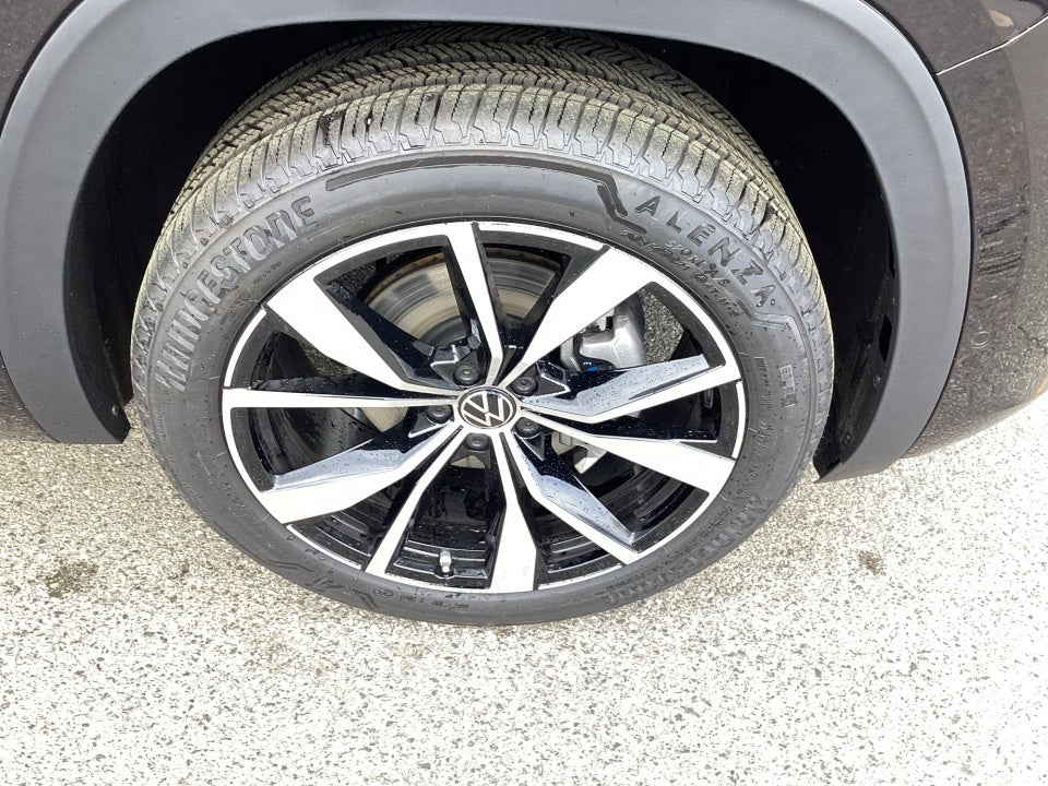 2026 Volkswagen Atlas SEL Premium R-Line