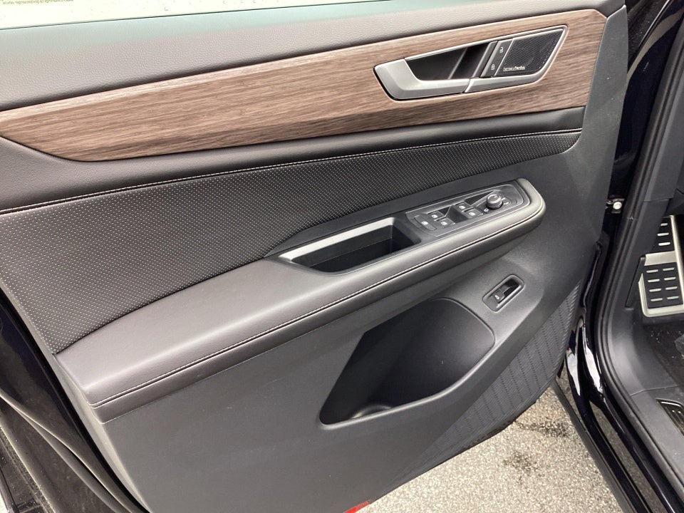 2026 Volkswagen Atlas SEL Premium R-Line