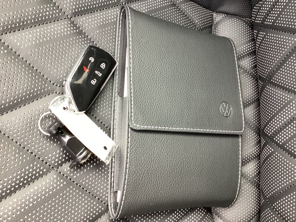 2026 Volkswagen Atlas SEL Premium R-Line