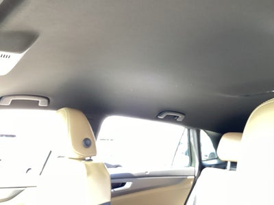 2026 Volkswagen Atlas Cross Sport SE with Technology