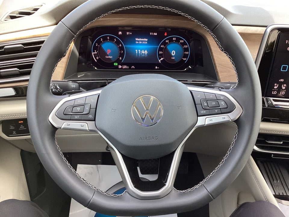 2026 Volkswagen Atlas SE with Technology