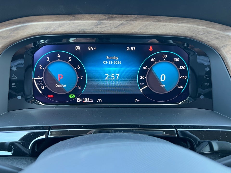 2026 Volkswagen Atlas SE with Technology