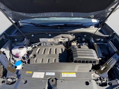 2027 Volkswagen Atlas SE w/Technology