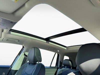 2027 Volkswagen Atlas SE w/Technology