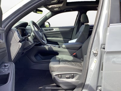 2026 Volkswagen Atlas Cross Sport SE with Technology