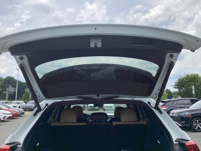 2026 Volkswagen Atlas Cross Sport SE with Technology