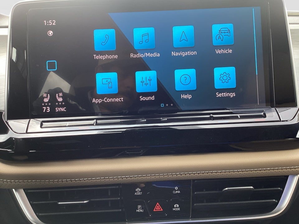 2026 Volkswagen Atlas Cross Sport SE with Technology