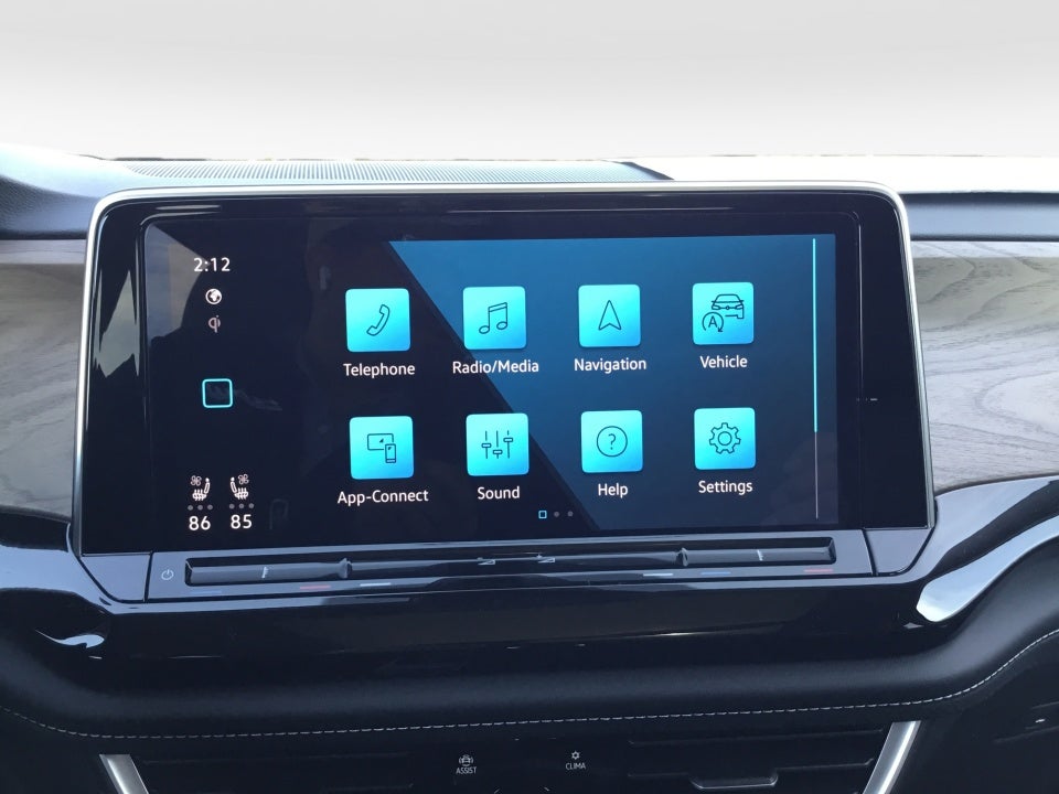 2026 Volkswagen Atlas SE with Technology