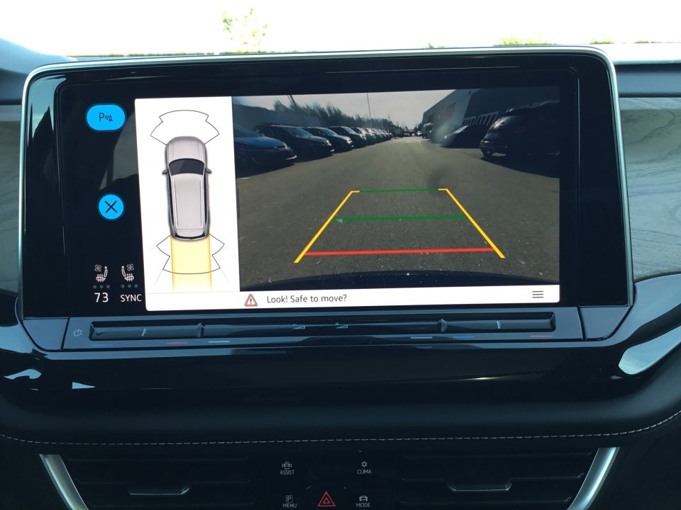 2026 Volkswagen Atlas SE with Technology