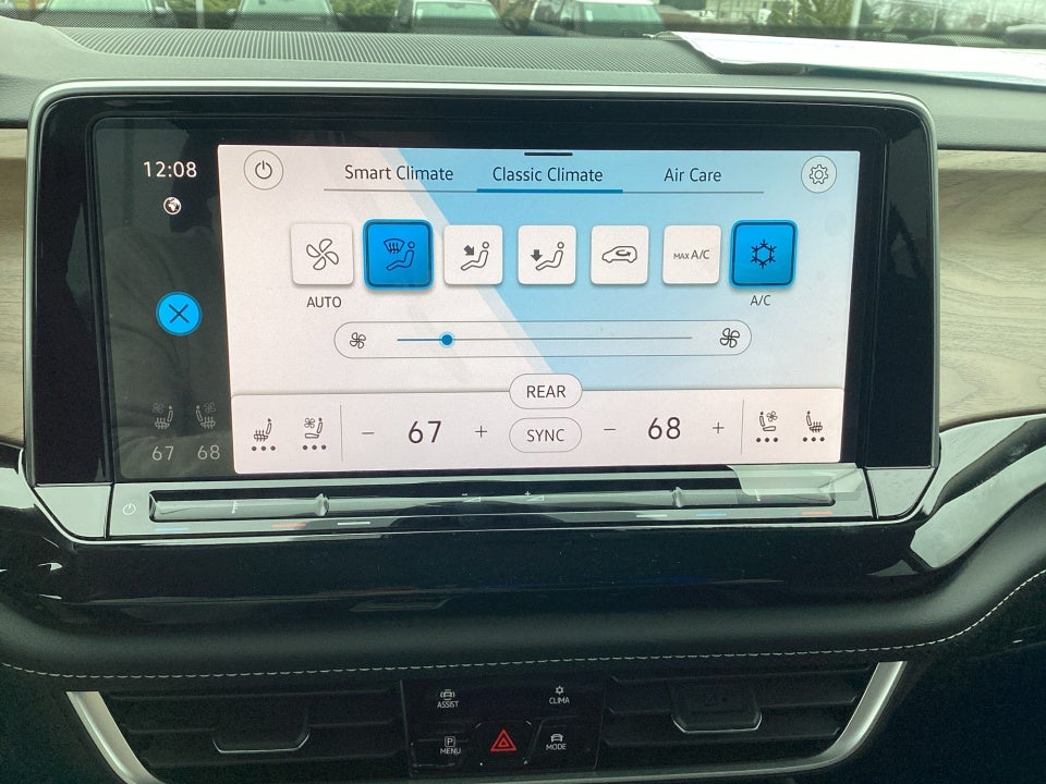 2026 Volkswagen Atlas SE with Technology