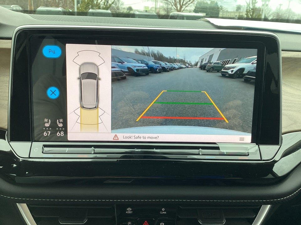 2026 Volkswagen Atlas SE with Technology