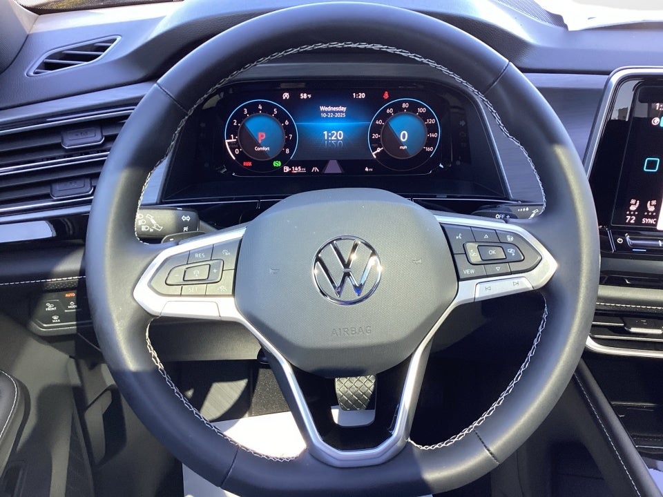 2026 Volkswagen Atlas Cross Sport SE with Technology