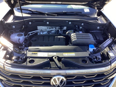 2026 Volkswagen Atlas Cross Sport SE with Technology