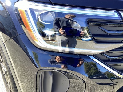 2026 Volkswagen Atlas Cross Sport SE with Technology