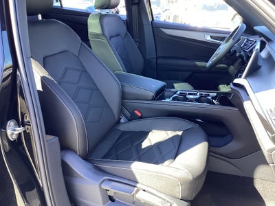 2026 Volkswagen Atlas Cross Sport SE with Technology