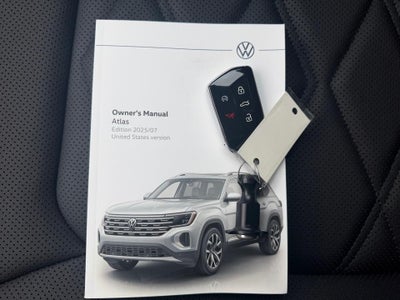 2026 Volkswagen Atlas 2.0T SE w/Technology