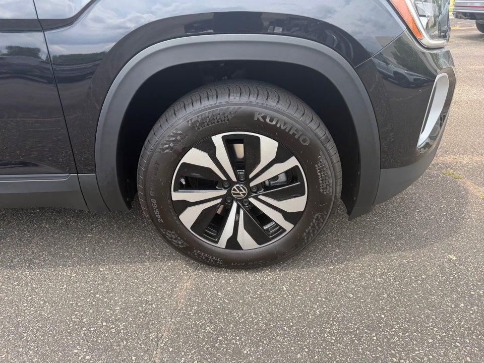 2026 Volkswagen Atlas SE