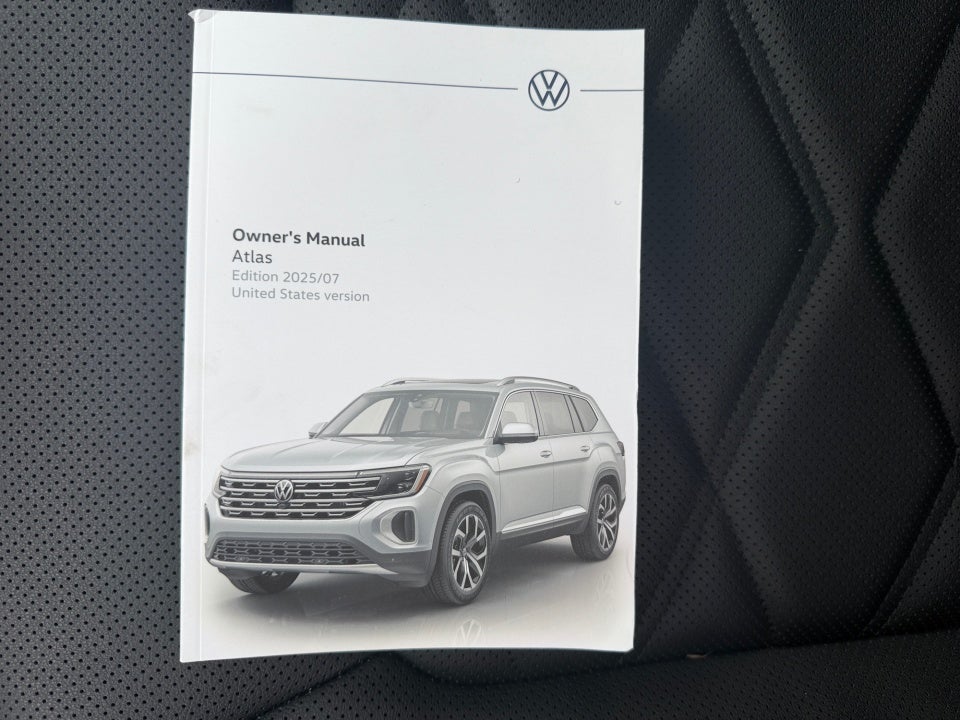 2026 Volkswagen Atlas SE