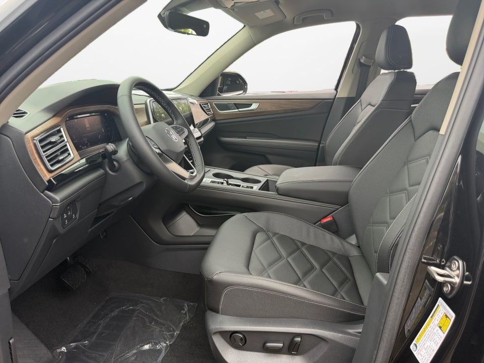 2026 Volkswagen Atlas SE