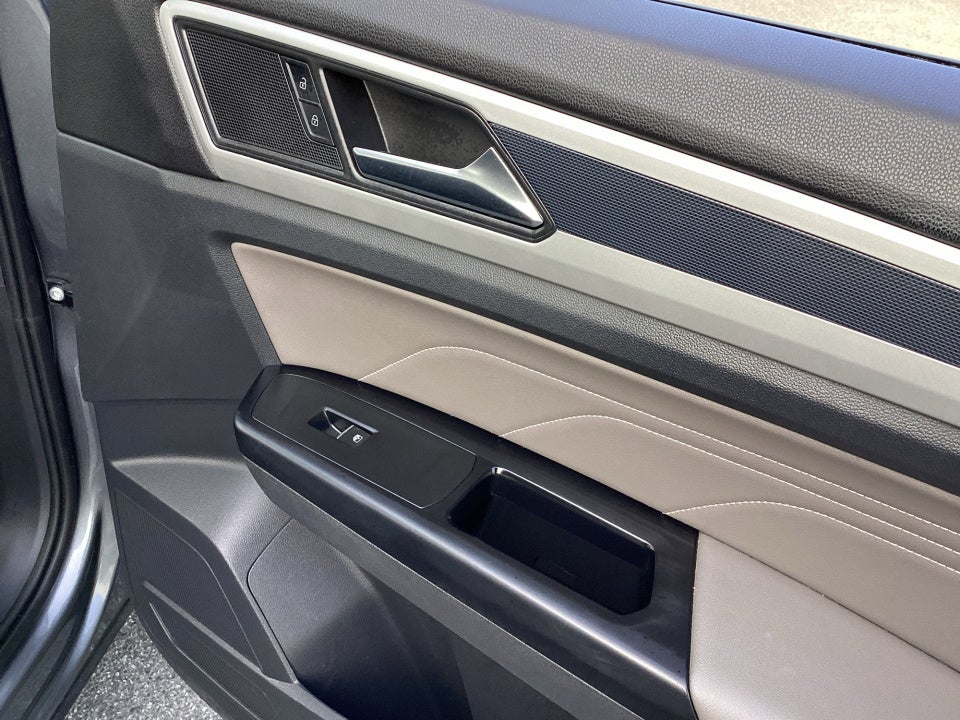 2021 Volkswagen Atlas 3.6L V6 SEL R-Line