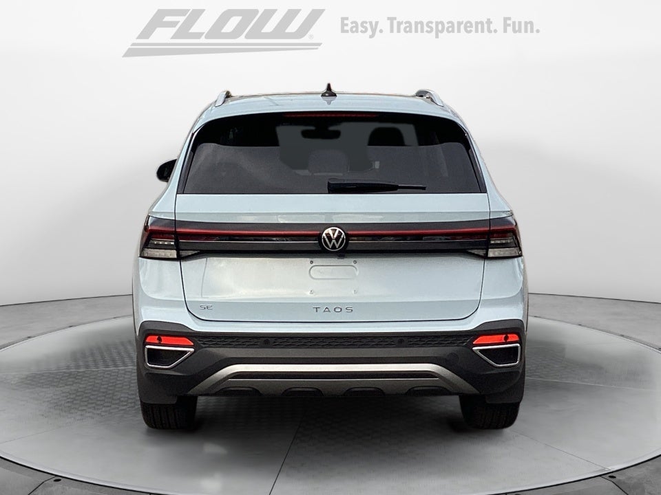2026 Volkswagen Taos SE