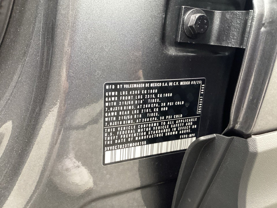 2026 Volkswagen Taos SE