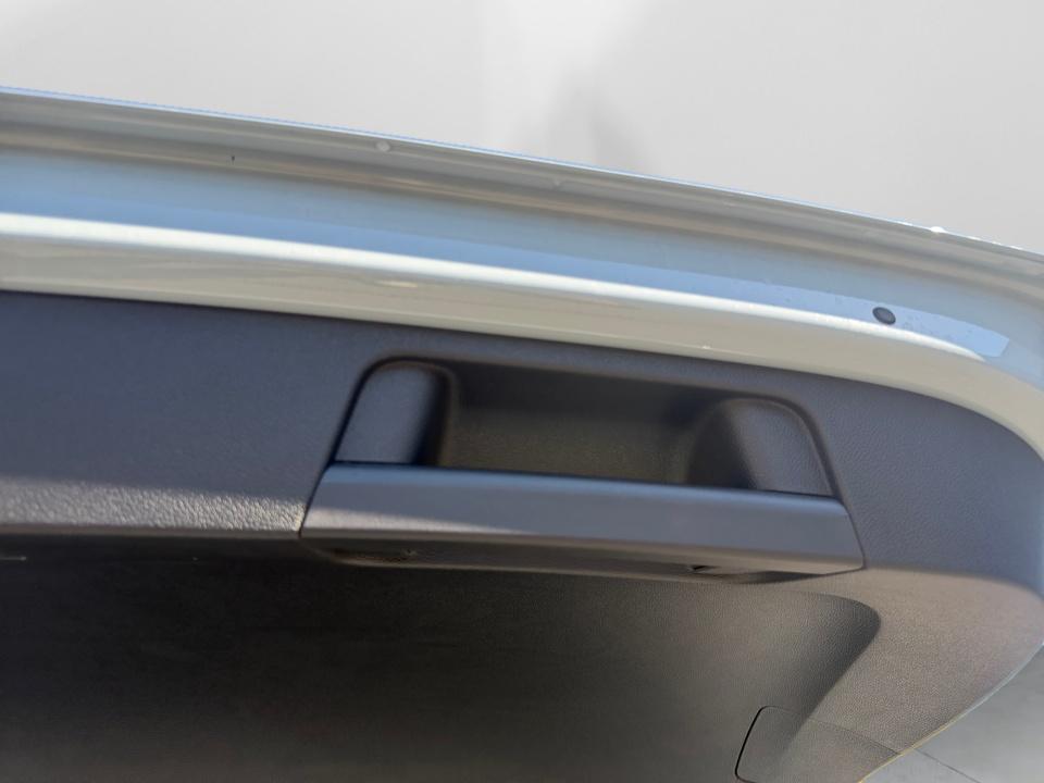 2027 Volkswagen Taos SE