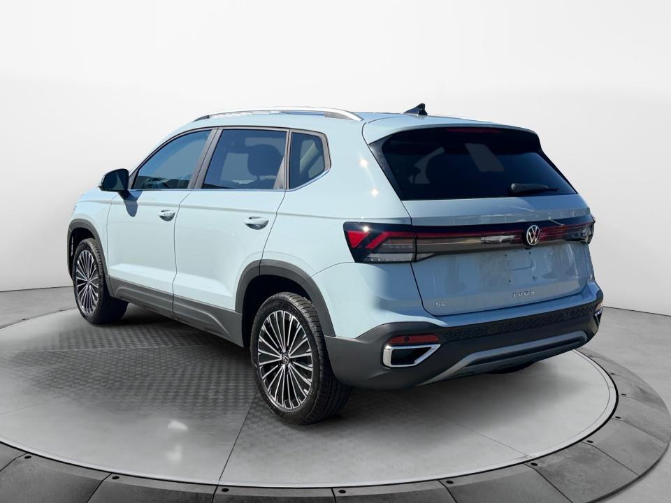 2027 Volkswagen Taos SE