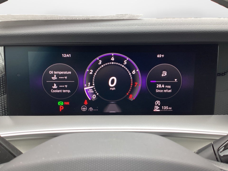 2025 Volkswagen Tiguan 2.0T SE