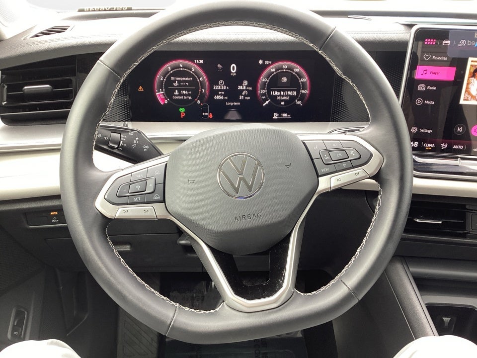 2025 Volkswagen Tiguan 2.0T SE