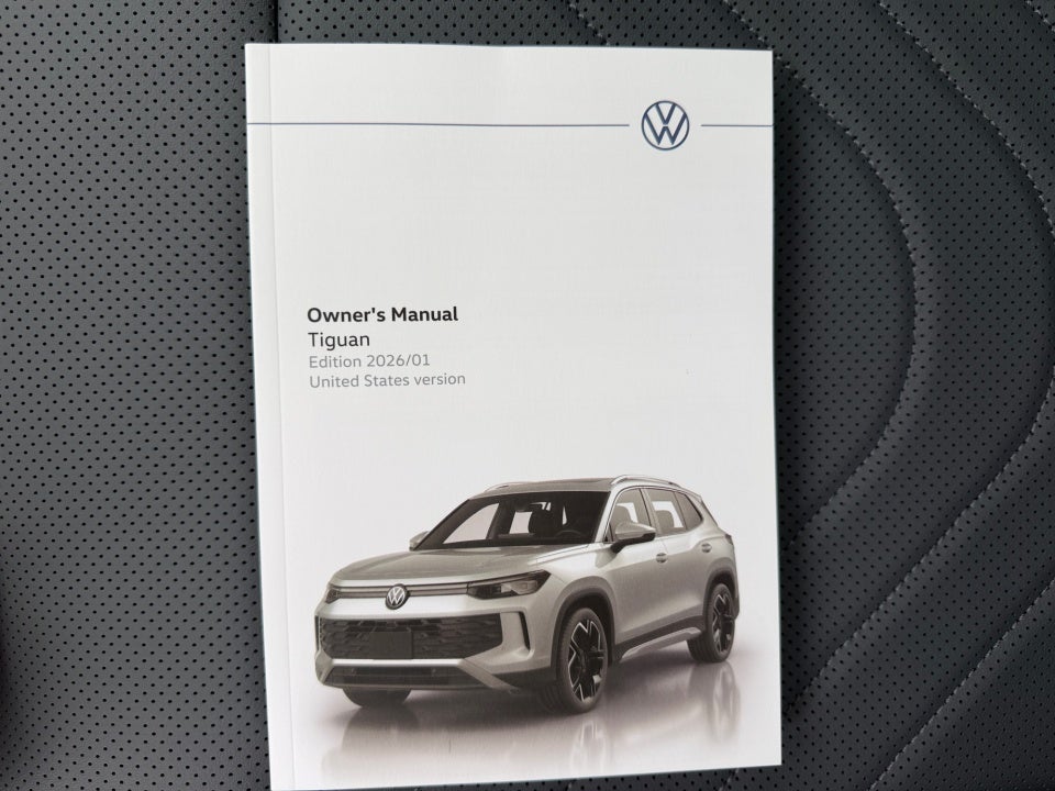 2026 Volkswagen Tiguan SE R-Line Black