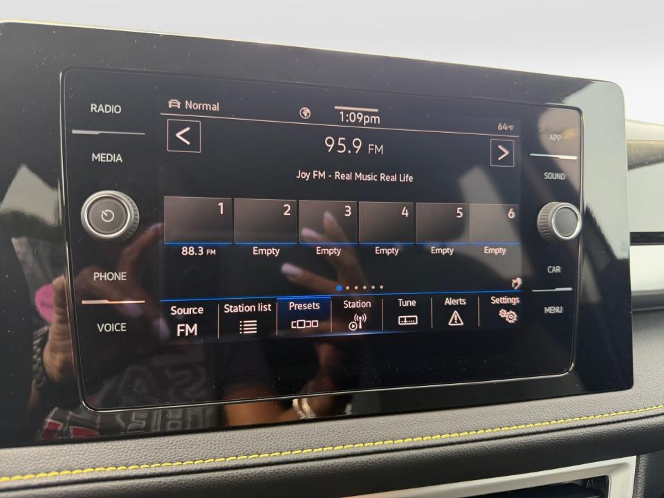 2027 Volkswagen Taos Sport