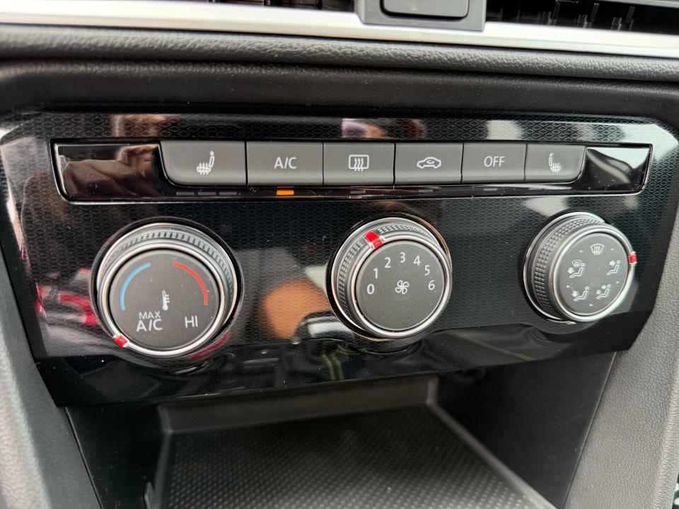 2027 Volkswagen Taos Sport