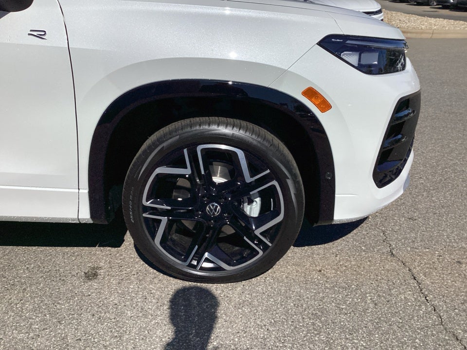2026 Volkswagen Tiguan SEL R-Line Turbo