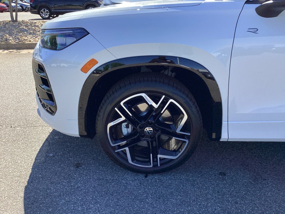 2026 Volkswagen Tiguan SEL R-Line Turbo