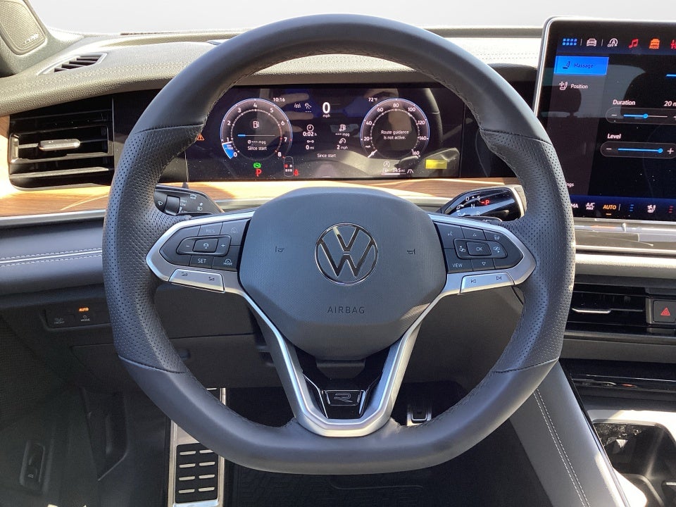 2026 Volkswagen Tiguan SEL R-Line Turbo