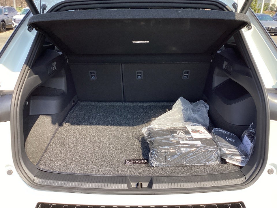 2026 Volkswagen Tiguan SEL R-Line Turbo