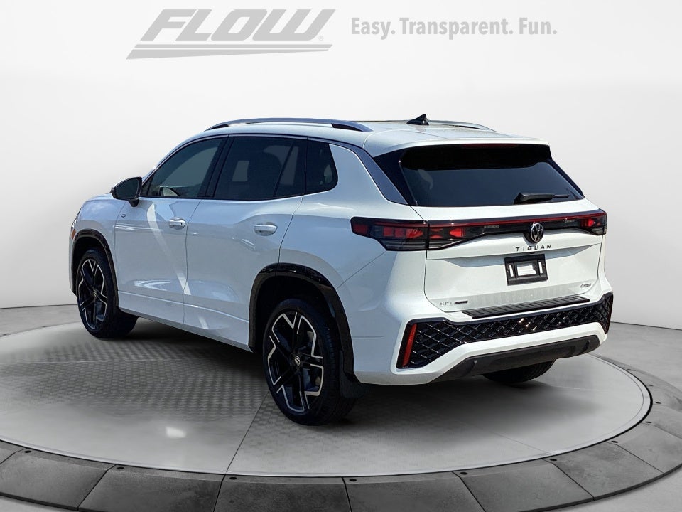 2026 Volkswagen Tiguan SEL R-Line Turbo