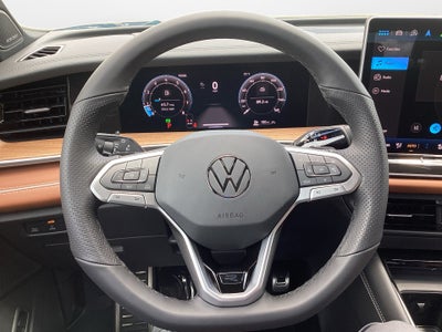 2026 Volkswagen Tiguan SEL R-Line Turbo