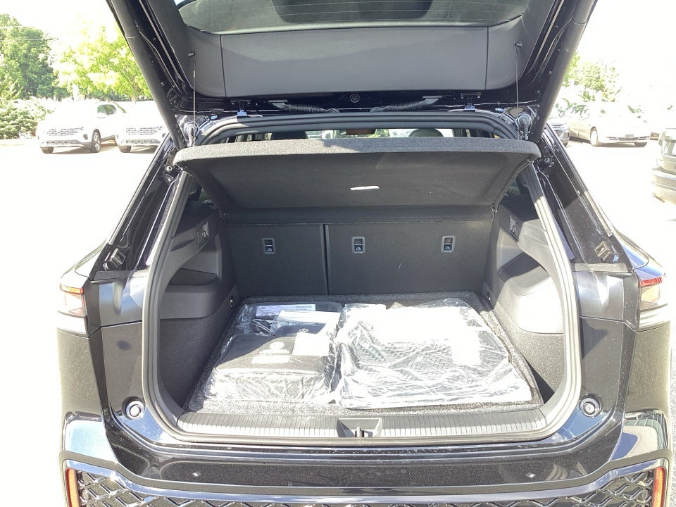 2026 Volkswagen Tiguan SEL R-Line Turbo