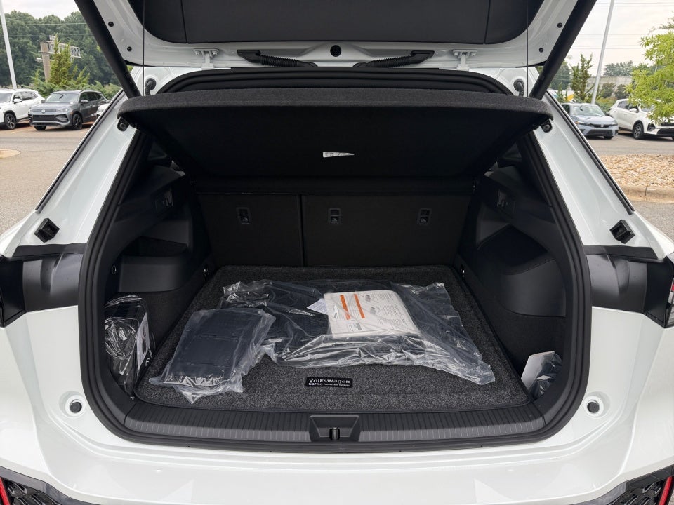 2026 Volkswagen Tiguan SEL R-Line Turbo
