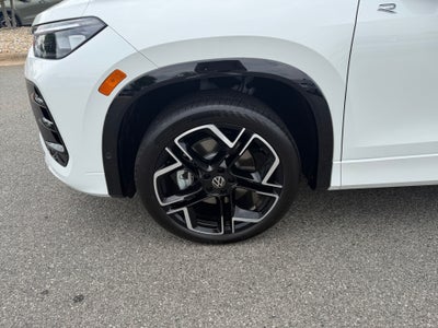 2026 Volkswagen Tiguan SEL R-Line Turbo