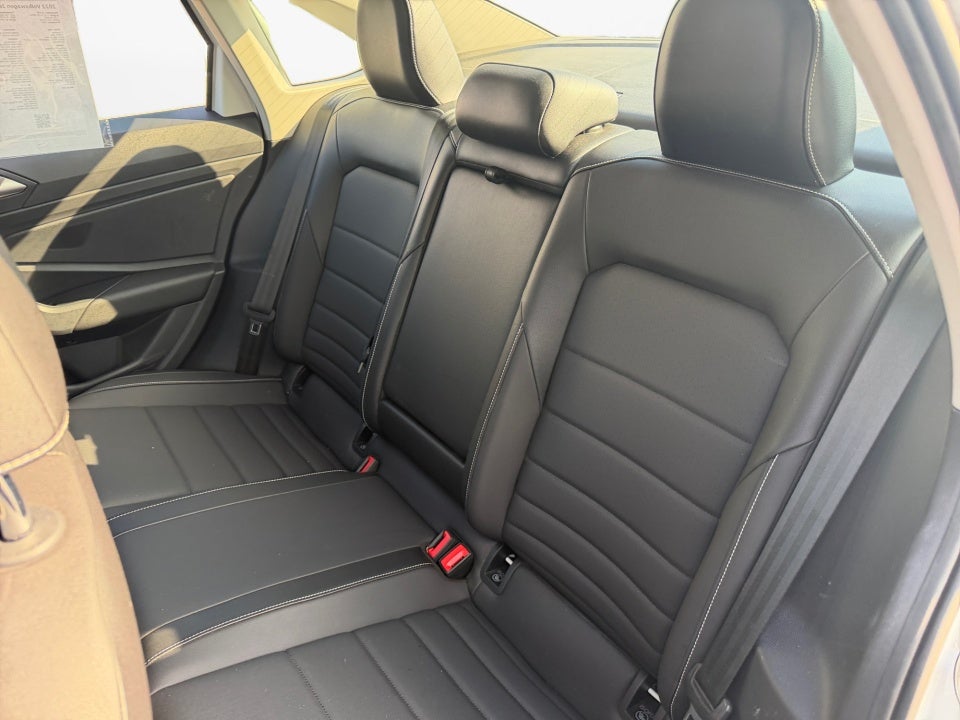2022 Volkswagen Jetta SE