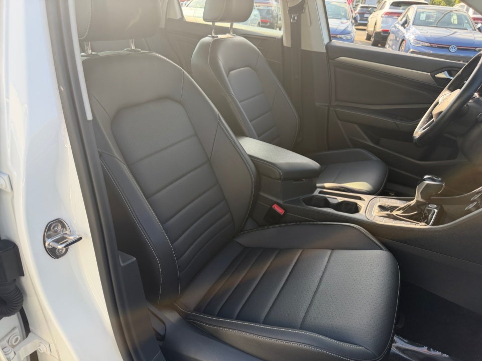 2022 Volkswagen Jetta SE