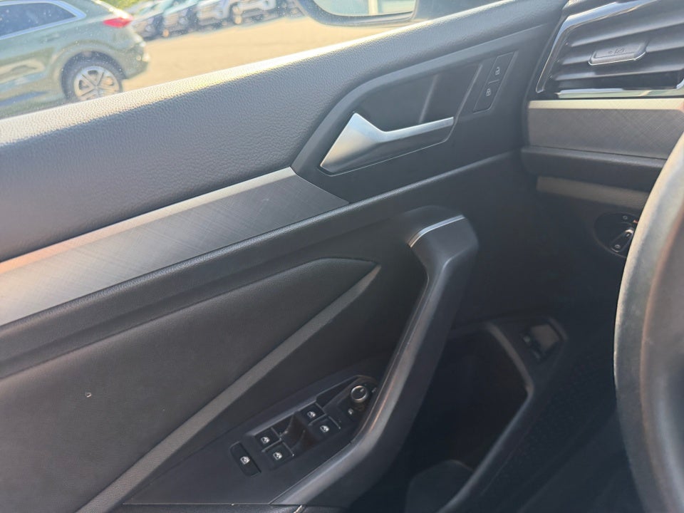 2022 Volkswagen Jetta SE