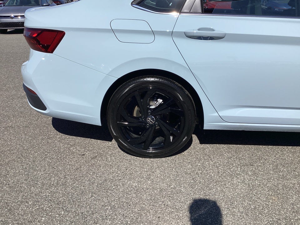 2026 Volkswagen Jetta SE