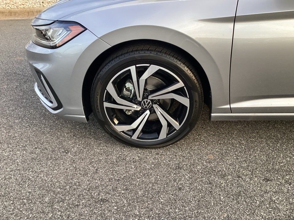 2026 Volkswagen Jetta SEL