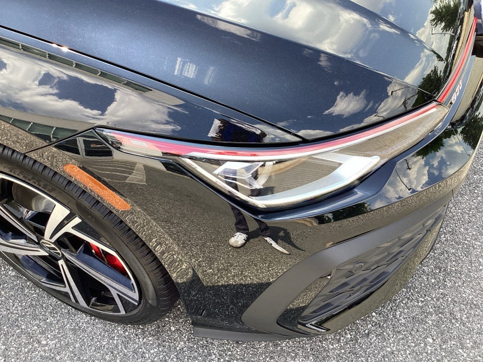 2025 Volkswagen Golf GTI 2.0T SE