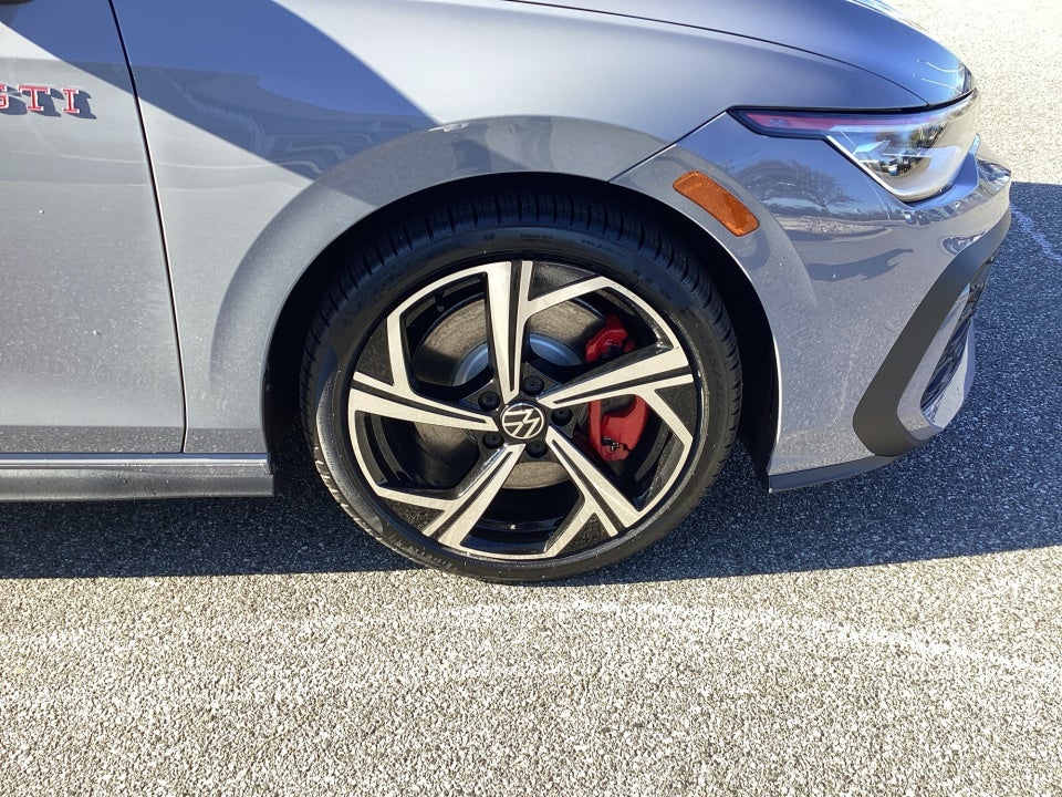 2026 Volkswagen Golf GTI SE