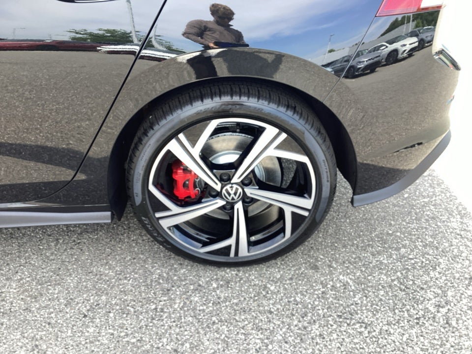 2026 Volkswagen Golf GTI SE